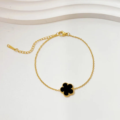 Elegance Clover Bracelet