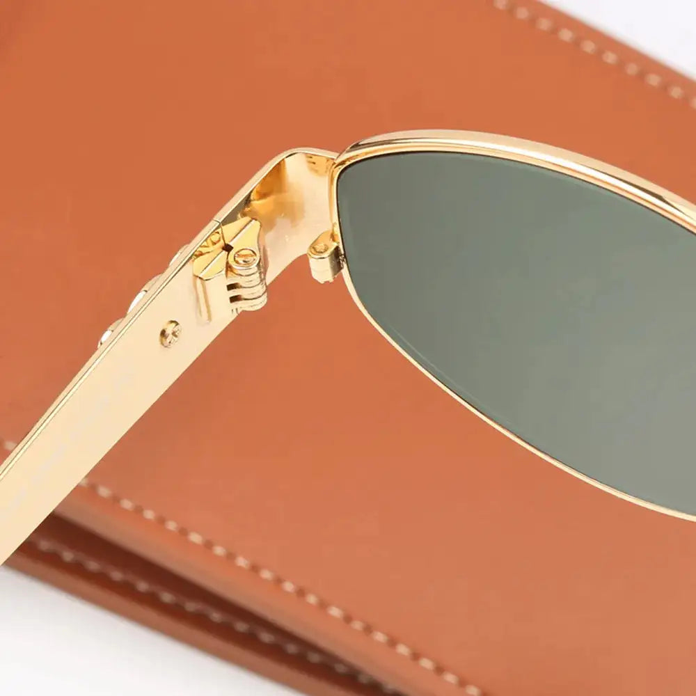Classic Elegance - Stijlvolle Zonnebril